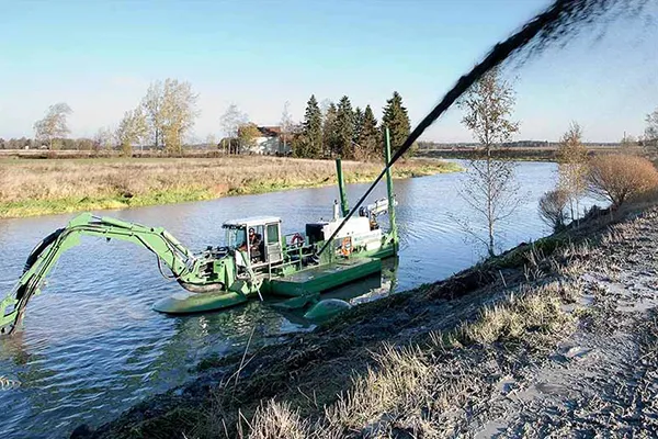 Amphibious Multipurpose Dredger