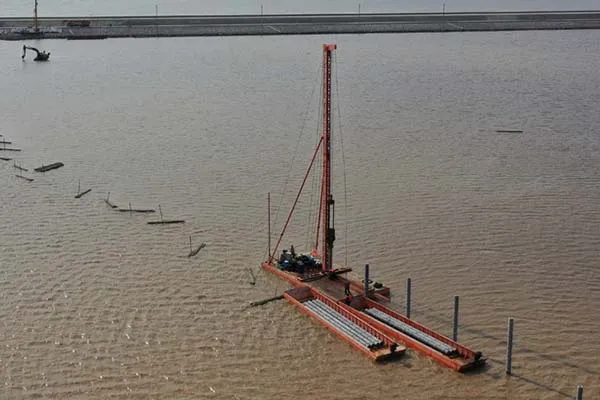 Самоподъемные морские платформы
